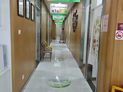 -雅悦齿科(顾村公园店)