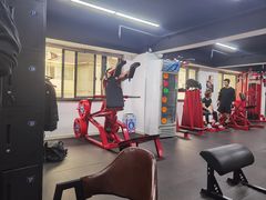 -坚果健身24小时工作室(定西路店)