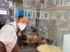 -黄阿姨锅贴大王(万航渡路店)