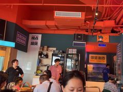 -蚝堡海鲜·威海菜·海肠捞饭·烧烤·亚洲吃蚝公司(幸福门店)
