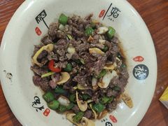 -何永光123鲜牛肉馆(1号店)