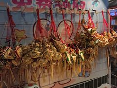 -刘姐啤酒鱼民族演艺餐厅(西街总店)