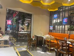 -学士怪怪龙虾·川菜·烧烤(学士街店)