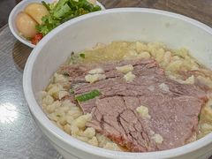 -一间楼牛羊肉泡馍馆(东一路店)