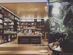 -猫的天空之城概念书店(印象城购物中心店)