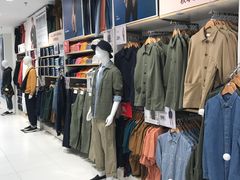 -优衣库(上海金桥国际商业广场店)