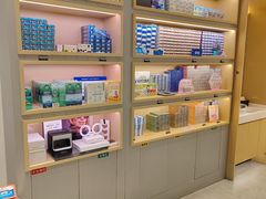 -博士眼镜(罗湖喜荟城店)