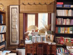 -荒岛书店(黄县路店)