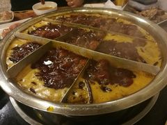 -邓莽子老火锅(中兴路总店)