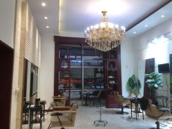 -Hello Lady发型设计