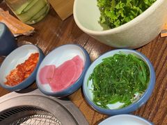 -明洞阿姨·韩式酱蟹烤肉·创意料理(三元桥店)