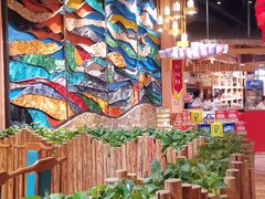 大堂-老滇山寨•云南特色菜•地方菜•民族风情歌舞表演(金碧店)