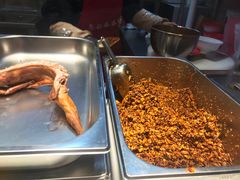 -鑫记婆婆兔·成都特产·兔头手撕兔(太古里店)