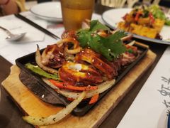 铁板鱿鱼-美奈小馆·越南料理(中航城君尚购物中心店)