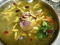 -乙丙丁正宗昭通天麻火腿鸡(总店)