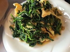 -过锅瘾三汁焖锅(泰华假日广场店)