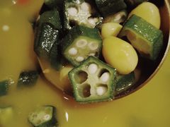 秋葵煮银杏-丝路金桃·新疆菜(徐汇店)