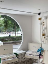 -苗方清颜痘肌研究所