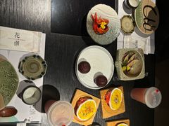 -花潮料理艺食馆(成都万象城店)