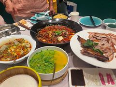 -雀蓝川菜(奥体广场店)