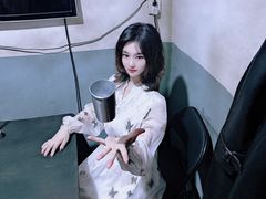 -屋有岛沉浸游戏旗舰店(中山公园店)
