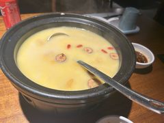-乔街深夜食堂·小龙虾·高压锅生蚝(杭州总店)