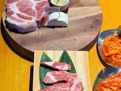-唯成•韩国炭火烤肉 유성고기