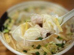 -黄阿姨锅贴大王(万航渡路店)