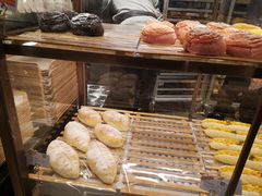 -奈雪的茶(亨特国际广场店)