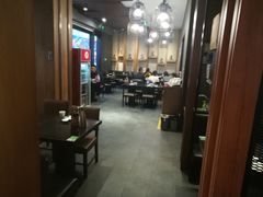 大堂-船歌·鱼水饺青岛菜(合肥路永旺店)