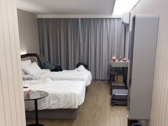 -汉庭(上海虹桥机场新店)