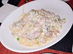 奶油培根意大利面-WOLFGANG PUCK KITCHEN & BAR(迪士尼小镇店)