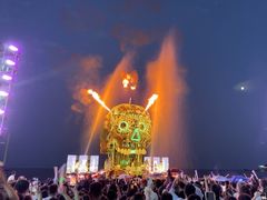 -北戴河碧螺塔海上酒吧公园