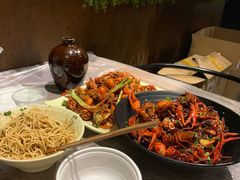 -巴厘龙虾·榜首油焖大虾(音乐学院·沿江酒馆店)