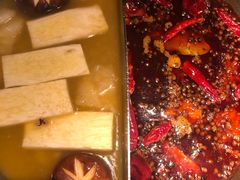双拼锅底-湊湊火锅·茶憩(新中关购物中心店)
