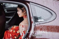 -Lady  Jane高端婚纱礼服馆