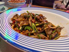 -茅台镇网红溶洞餐厅·茅帮菜馆