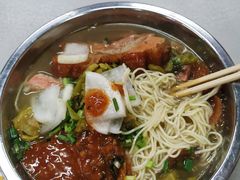 -肥佬良扣肉粉面店(梧州总店)
