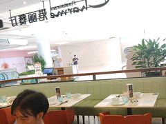 -港丽餐厅(高德置地店)