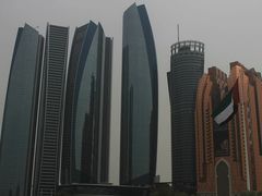 -阿提哈德塔