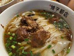 -矮子粉店1985·长沙米粉(湘春路店)