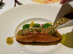 -Mogul Eatery·大亨餐酒馆