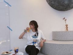 -HUGS coffee(东区店)