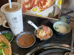 -大匠工房古船木艺术餐厅·猪肚鸡专门店(长白仙岛店)