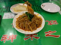 岐山擀面皮-令氏家外家周秦食府(高新店)