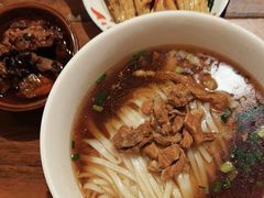 -矮子粉店1985·长沙米粉(湘春路店)