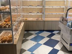 面包甜点陈列柜-85度C(上海松江九亭店)