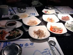 种类繁多的小菜-青松馆韩国料理(香港中路佳世客店)