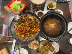 -富正毅三下锅·湘西韵味(天门山索道店)