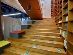 -外研书店(北京外国语大学西校区北外国际大厦店)